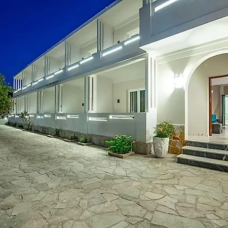Capriccio Hotell 3*